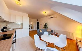 Bucharest Central Dd Apartment